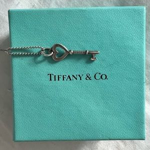 RARE find Authentic Tiffany & Co. silver key heart pendant with beaded necklace